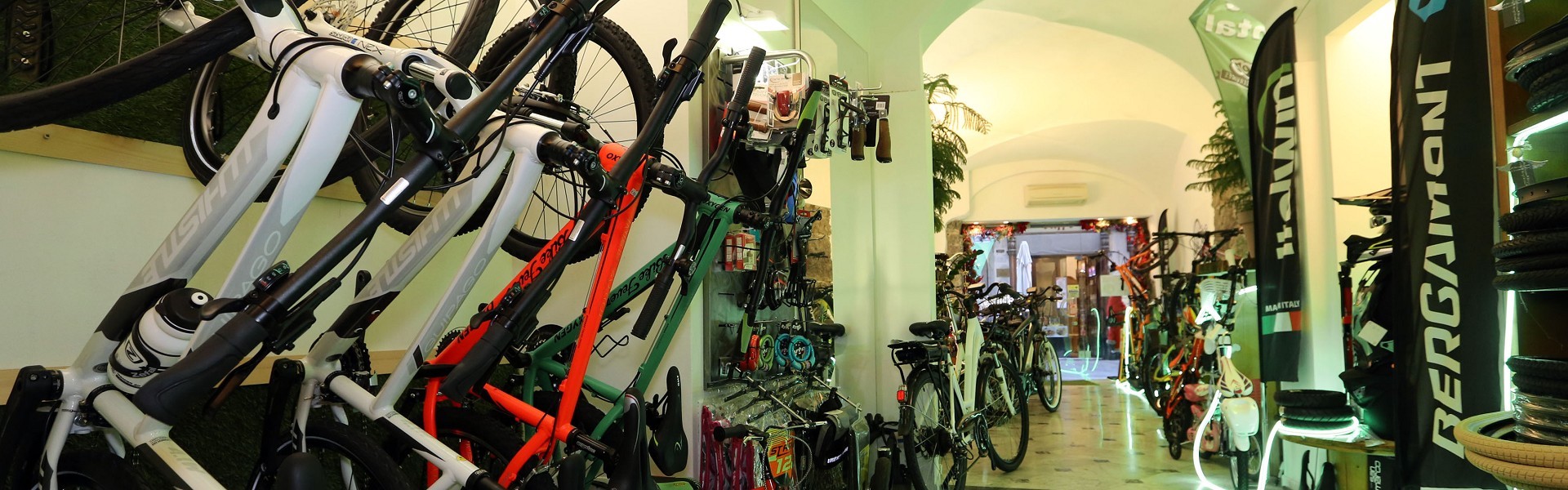 Bikefever ebike, ebike shop, bike shop negozio di biciclette, riparazione biciclette, noleggio