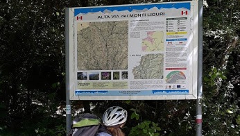 best bike tour | bike tour liguria |Genoa Downtown Bike Tour | Boccadasse Bike Tour | Port Bike Tour
