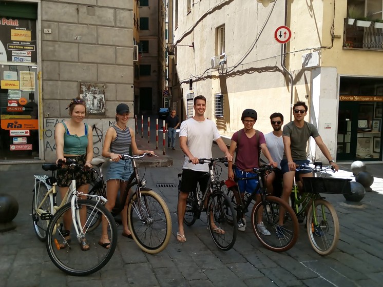 best bike tour | bike tour liguria |Genoa Downtown Bike Tour | Boccadasse Bike Tour | Port Bike Tour